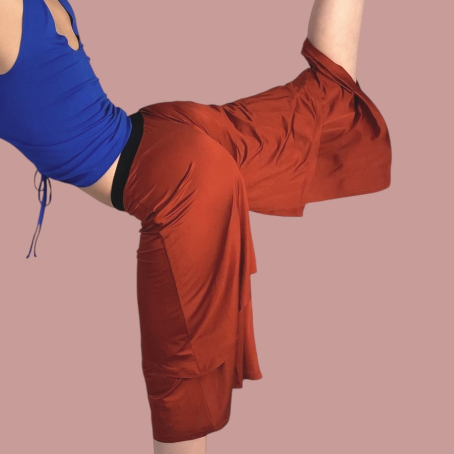 Pantalón de baile y tango Lisboa - Cómodo como pantalón, femenino como falda, limitado como nada más - ahora también en talla XL