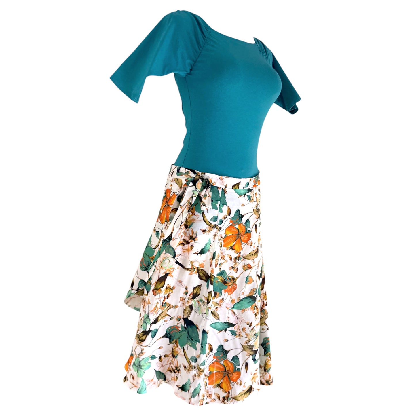 BOW2FLOW Wickelrock Tanzrock - Blüten Grün / Orange auf Creme - LIMITIERTE STÜCKZAHL